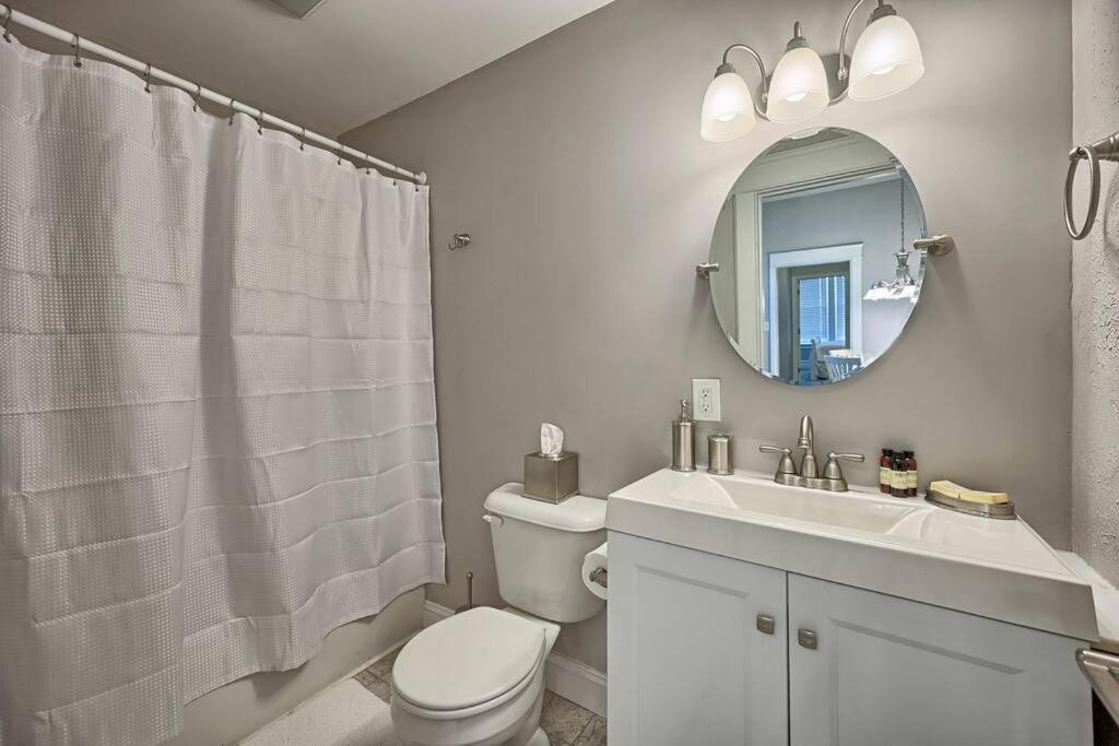 Suites On Seneca - Lovely 2 Bed 1 Bath Apartment Гаррисберг Экстерьер фото